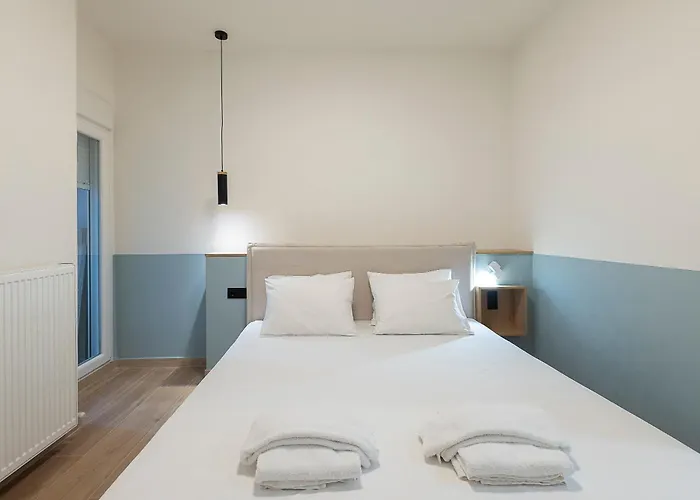 Urban Folks P Ioakeim