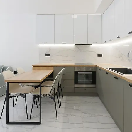 Urban Folks P Ioakeim